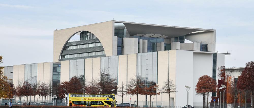Das Kanzleramtsgebäude in Berlin-Mitte wurde 2001 fertiggestellt.