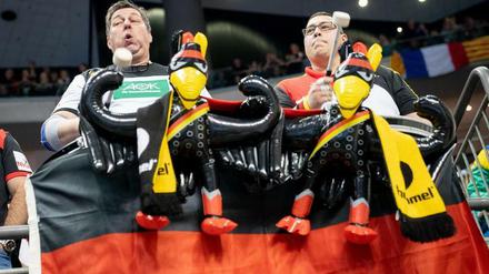 Die deutschen Fans machen in Berlin gute Stimmung.