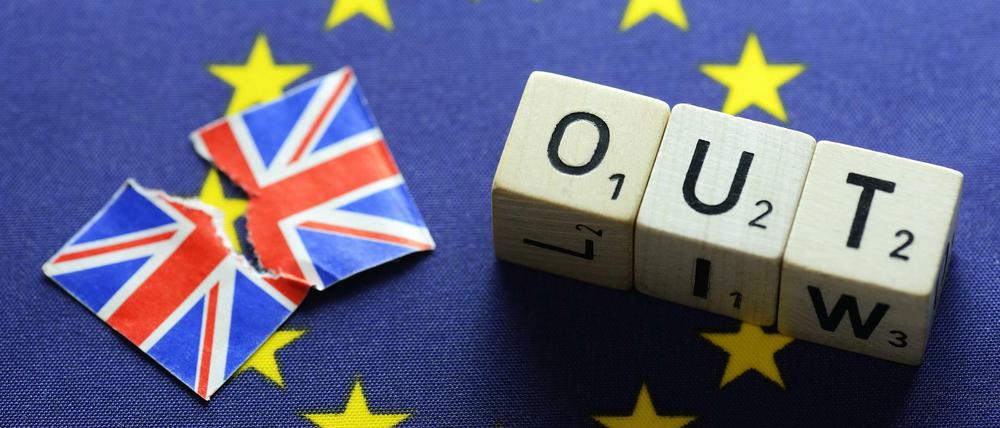 EU-Parlament und -Kommission bereiten sich bei der Parlamentsabstimmung in London auf Mays Scheitern vor.