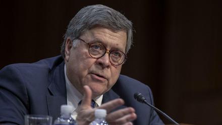 Der Kandidat für den Posten als US-Justizminister, William Barr, muss sich im Justizausschuss den Fragen der Senatoren stellen. 