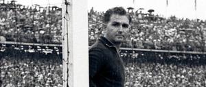 Der Torwächter. Toni Turek im 54er WM-Finale, das Deutschland gewann.