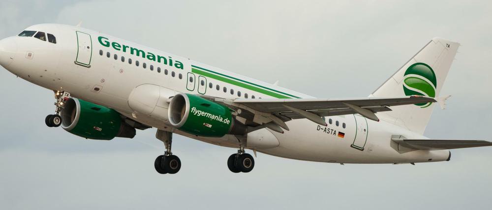 Finanzspritze für "Germania". Hier hebt ein Germania Airbus A319 gerade ab.