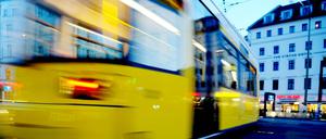 Straßenbahn in Berlin-Mitte.