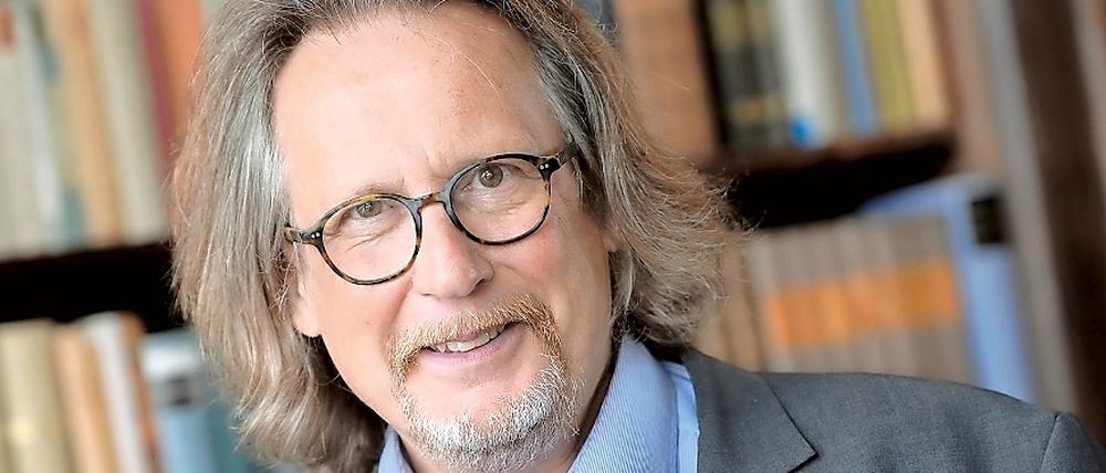 Harald Martenstein sagt, Wissenschaft, Forschung und Marktwirtschaft werden den Klimawandel eher bremsen als Moralappelle.