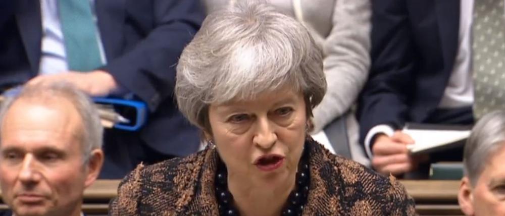 Theresa May, Premierministerin von Großbritannien, während einer Erklärung zu ihrem neuen Brexit-Antrag vor den Abgeordneten des Unterhauses.