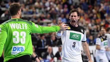 Schlag ein! Auf Torwart Andreas Wolff und Uwe Gensheimer war auch am Samstag gegen Island Verlass.