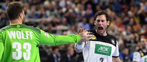 Schlag ein! Auf Torwart Andreas Wolff und Uwe Gensheimer war auch am Samstag gegen Island Verlass.