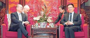 Gesprächsbereit. Bundesfinanzminister Olaf Scholz (SPD) trifft in Peking auf einen hohen Vertreter der chinesischen Regierung. 