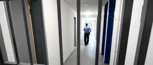 Abschiebegefängnis in Darmstadt. Hier kommt nur rein, wer raus soll - aus Deutschland.