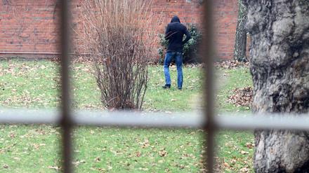 Einmal am Tag vor die Tür gehen. Mit nur zwei Pflegekräften pro Schicht ist das oft nicht möglich.