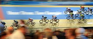 Beim Berliner Sechstagerennen dreht sich vieles im Kreis - auch abseits der Strecke.