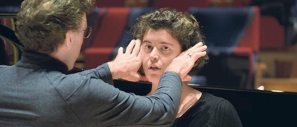 Der Klang muss fließen. Thomas Hampson arbeitet mit Jessica Dandy. 