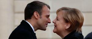 Emmanuel Macron, Präsident von Frankreich, begrüßte im November Bundeskanzlerin Angela Merkel im Elyseepalast. 