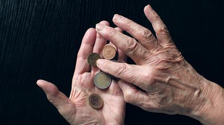 Das soll alles sein? Auch Menschen, die immer gearbeitet haben, erhalten mitunter Minirenten, die nicht reichen.