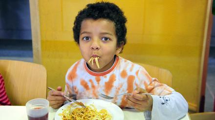 Damit das Schulessen auch schmeckt, soll die Qualität im Fokus bleiben.