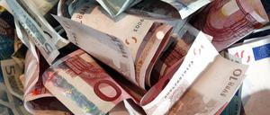 Mehr Geld für Berliner Beamte.