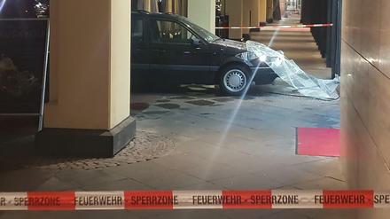 Die Einbrecher kamen per Auto: Juwelier-Geschäft in Berlin