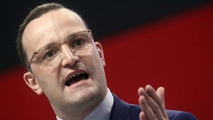 Spahn will Ärzte künftig zu mindestens 25 statt bisher 20 Stunden Sprechzeit pro Woche verpflichten.