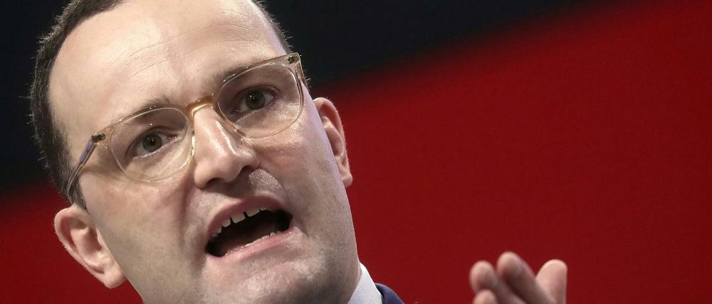 Spahn will Ärzte künftig zu mindestens 25 statt bisher 20 Stunden Sprechzeit pro Woche verpflichten.