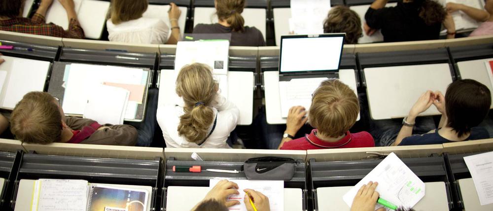 Der Bafög-Höchstsatz sollen auf 850 Euro steigen.