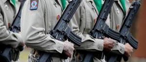 Gewehre des Herstellers Heckler &amp; Koch. 