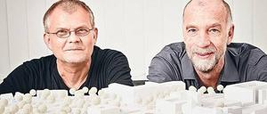 Roland Lauster (r.) und Andreas Thiel wollen Krebstherapien revolutionieren, Tierversuche ersetzen und Transplantationen erleichtern.