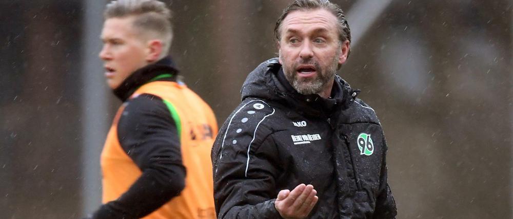 Sofort gefordert. Thomas Doll spielt mit Hannover am Freitag gegen Leipzig.