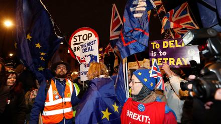 Meinungsbildung mit vielen Umwegen: die Briten, ihr Parlament und der Brexit. 