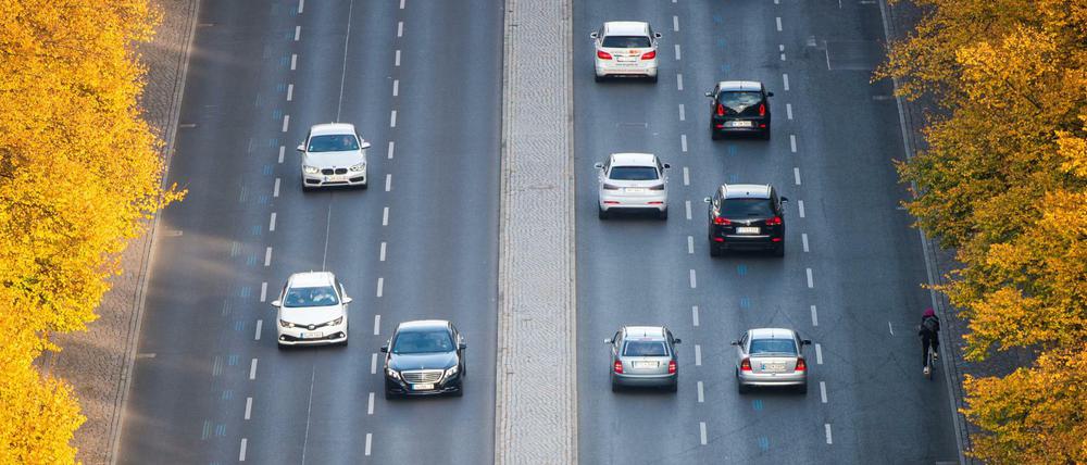 Ohne Auto geht es nicht - meint ein Großteil der Autofahrer.