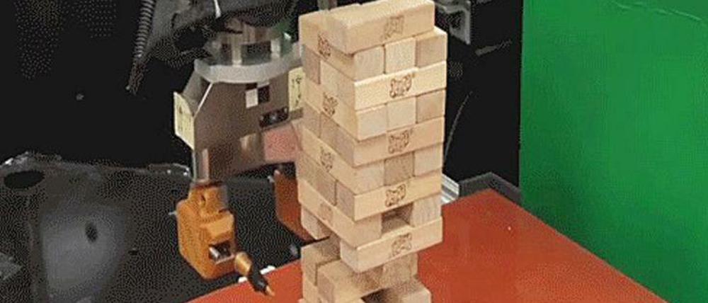 Hoch hinaus. Aus Massachusetts kommt diesmal kein Klavier, sondern ein geschickter Roboter.