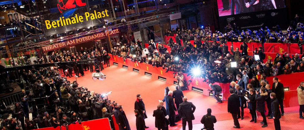 Im Filmbusiness zählen ja die inneren Werte - und die sind beim roten Berlinale-Teppich in diesem Jahr grün und politisch korrekt. 