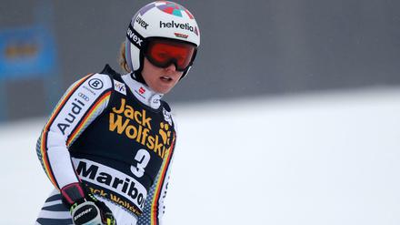 Woran sie wohl denkt? In Maribor beschäftigte Viktoria Rebensburg vermutlich auch ihr Malheur. aus Deutschland reagerit nach ihrem Ausscheiden.