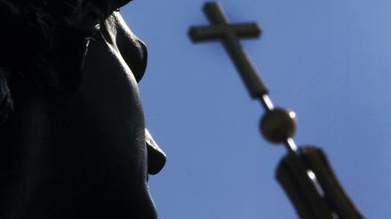 30 Euro kostet ein Austritt aus der Kirche. Im Vergleich mit anderen Bundesländern liegt Berlin damit im Durchschnitt.
