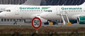 In Parkformation. Die Germania-Flieger werden vorerst nicht mehr abheben.