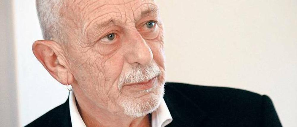 Disziplin und Freiheit. Royston Maldoom lebt, wenn er nicht irgendwo auf der Welt ein Tanzstück entwickelt, in Berlin. 