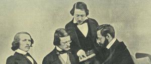 Numismatiker. Julius Friedländer (r.) im 1846/47 im Archiv in Rom.