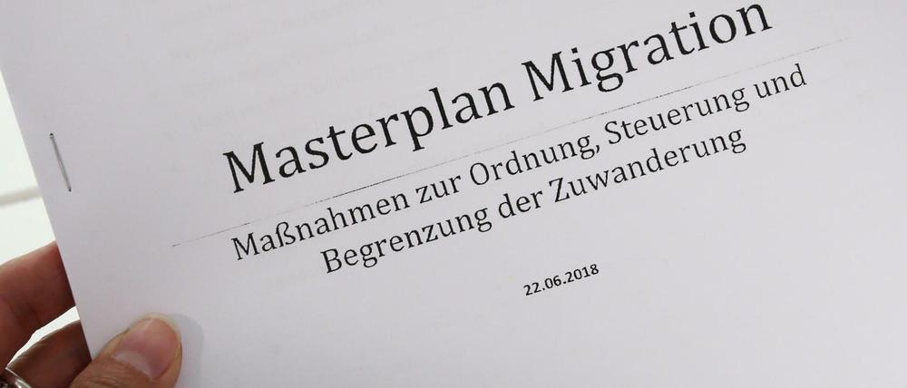 Ein Ausdruck des "Masterplan Migration" von Bundesinnenminister Horst Seehofer (CSU).