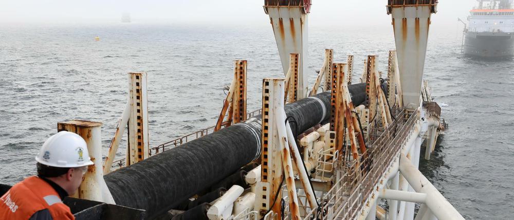Verlegung von Rohren von Nord Stream 2 vor der Insel Rügen (Archivbild). 