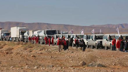 Am Mittwoch erreichte der erste Hilfskonvoi seit drei Monaten das Camp Rukban.