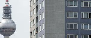 Auch die CDU- und AfD-Wähler stehen einem „Mietendeckel“ mehrheitlich positiv gegenüber. 