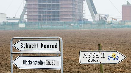 In dem stillgelegten Eisenerzbergwerk Schacht Konrad wird ein Endlager gebaut.