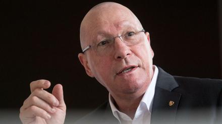 Uwe Hück arbeitet seit 35 Jahren bei Porsche und gehört seit 1990 dem Betriebsrat an.