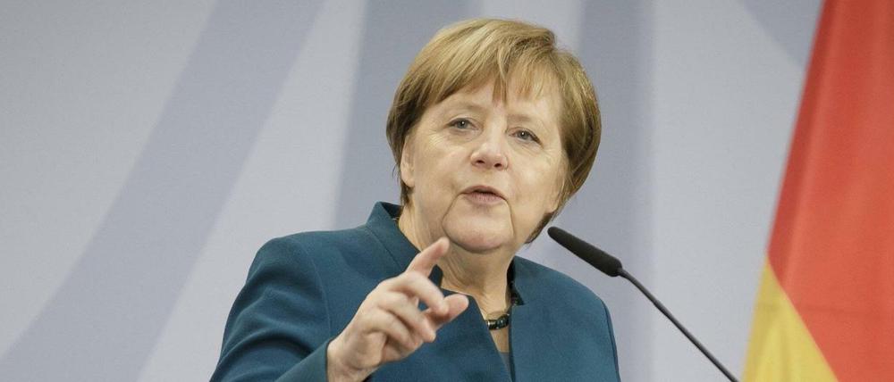 Die Bundeskanzlerin Angela Merkel bei der Eröffnung der Zentrale des Bundesnachrichtendienstes in Berlin.