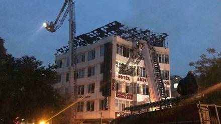 Der Einsatz der Feuerwehr dauerte bis in die frühen Morgenstunden.