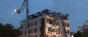 Der Einsatz der Feuerwehr dauerte bis in die frühen Morgenstunden.