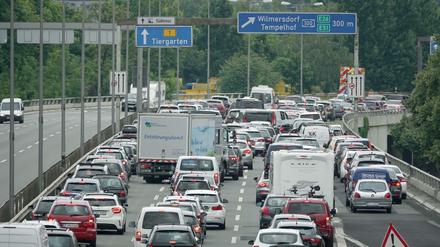 Stau auf der Berliner Stadtautobahn.