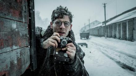 James Norton in "Mr. Jones"