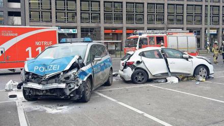 Berlin-Mitte, Grunerstraße, 29. Januar 2018. Der Unfallort ist nun zum Tatort geworden.