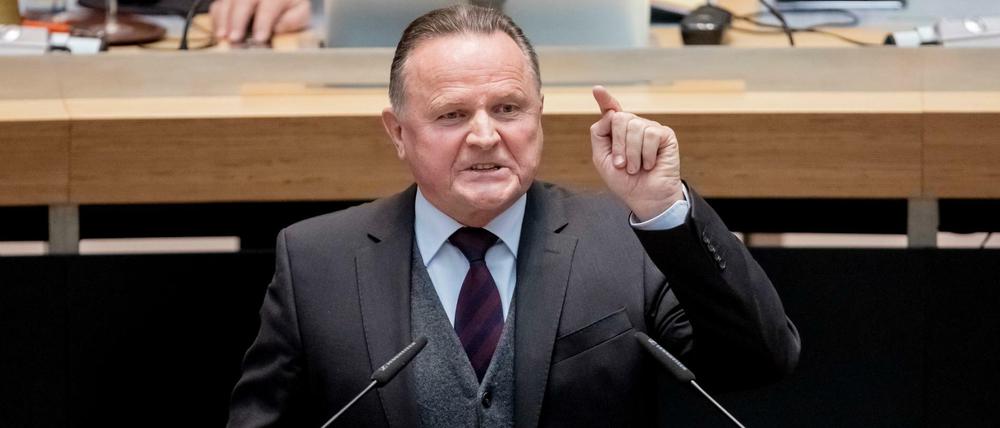 Georg Pazderski, AfD-Fraktionsvorsitzender im Abgeordnetenhaus, will seine Partei einem "Reinigungsprozess" unterziehen.
