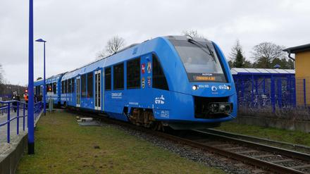 Die Niederbarnimer Eisenbahn (NEB) will den Brennstoffzellenzug "iLint" ab 2022 auf der Heidekrautbahn einsetzen.